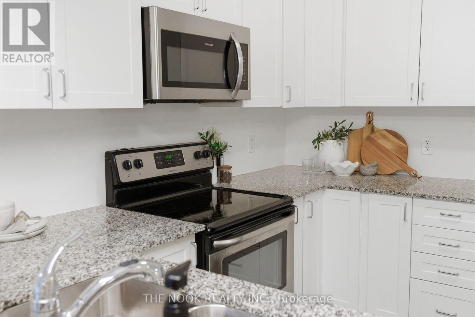 101 - 670 Gordon Street, Whitby (Port Whitby), Ontario  L1N 0K9 - Photo 8 - E12900074