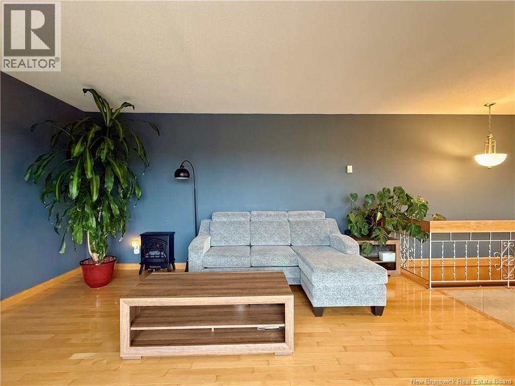 133 Bellevue Street, Edmundston, New Brunswick  E3V 2E2 - Photo 18 - NB129994