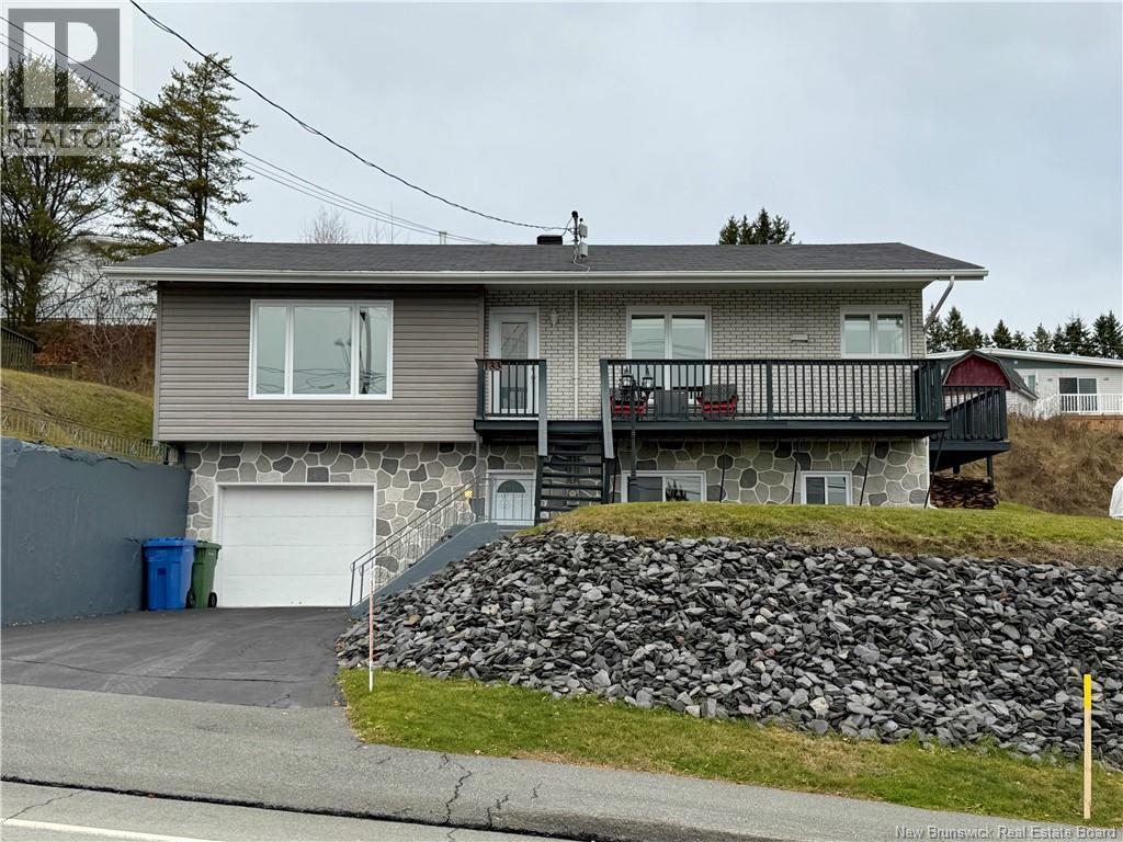 133 Bellevue Street, Edmundston, New Brunswick  E3V 2E2 - Photo 1 - NB129994