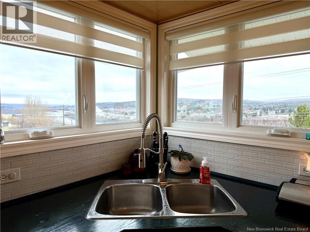 133 Bellevue Street, Edmundston, New Brunswick  E3V 2E2 - Photo 8 - NB129994