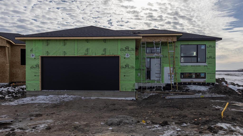 76 Sterling Crescent, Steinbach, Manitoba