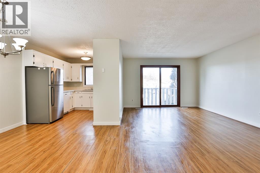 3, 3604 20 Avenue S, Lethbridge, Alberta  T1K 4G4 - Photo 2 - A2280579