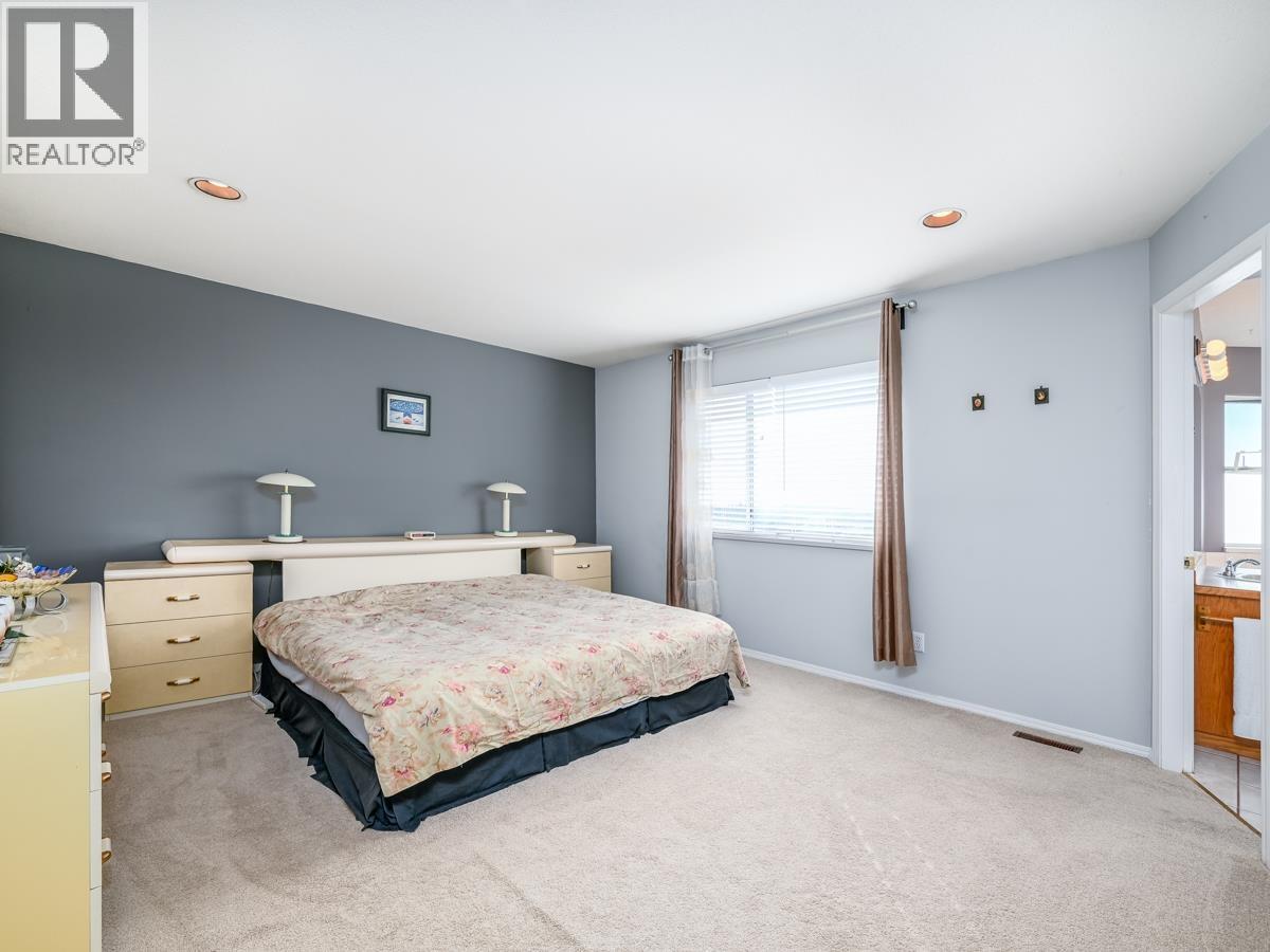 3108 Fisher Court, Coquitlam, British Columbia  V3E 2R8 - Photo 15 - R3100045