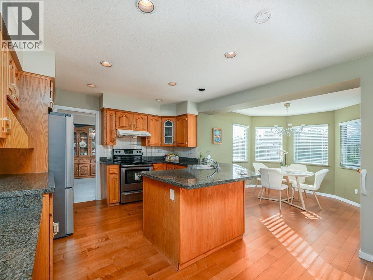 3108 Fisher Court, Coquitlam, British Columbia  V3E 2R8 - Photo 7 - R3100045