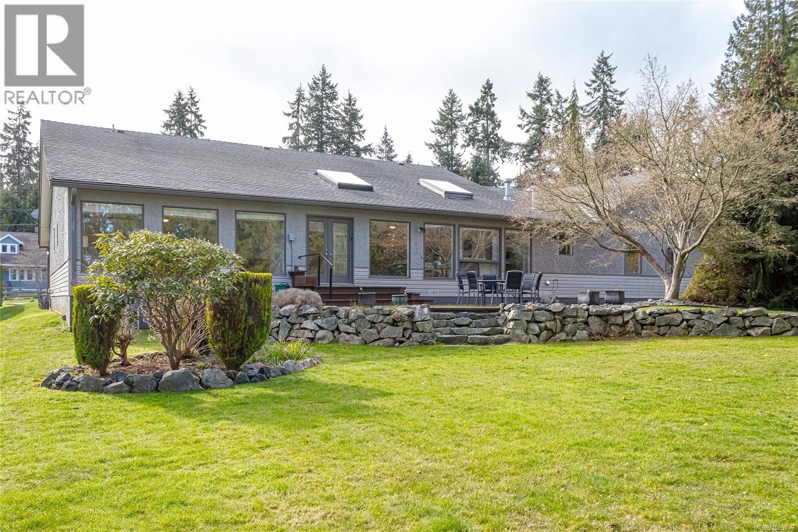 1023 Harlequin Rd, Qualicum Beach, British Columbia  V9K 1E2 - Photo 9 - 1029089