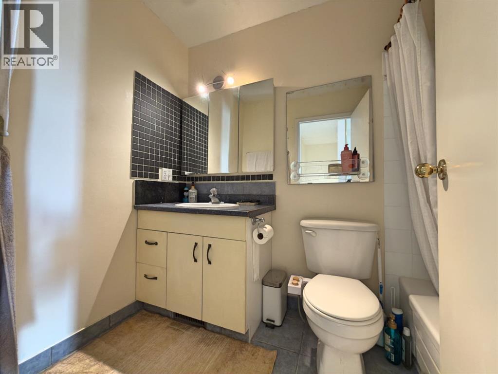 9, 1111 Canterbury Drive Sw, Calgary, Alberta  T2W 3G4 - Photo 24 - A2273986