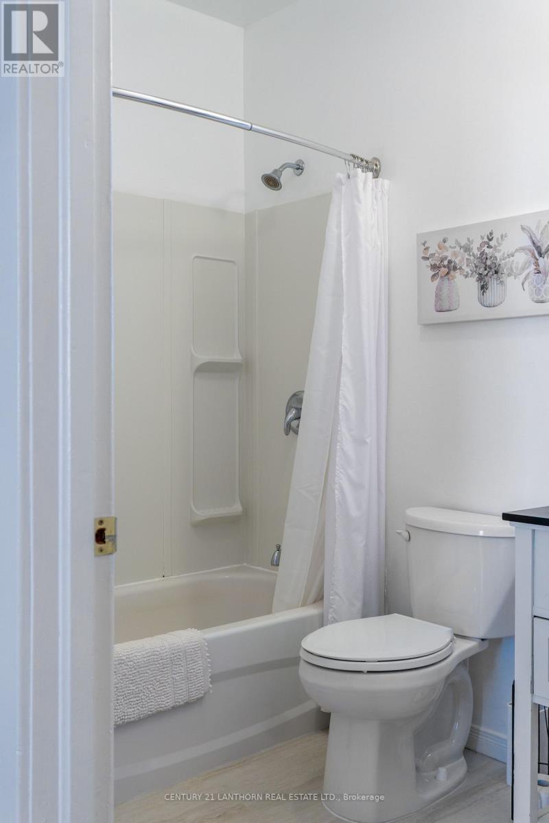 Rear - 128 Picton Main Street, Prince Edward County (Picton Ward), Ontario  K0K 2T0 - Photo 19 - X12899974