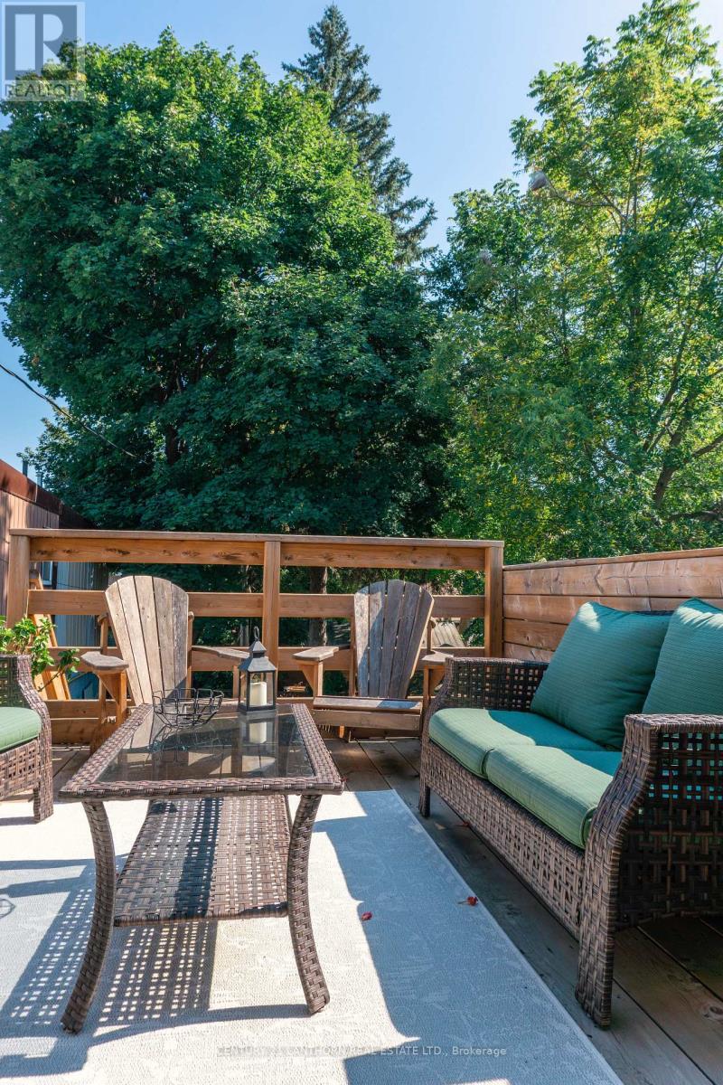 Rear - 128 Picton Main Street, Prince Edward County (Picton Ward), Ontario  K0K 2T0 - Photo 34 - X12899974