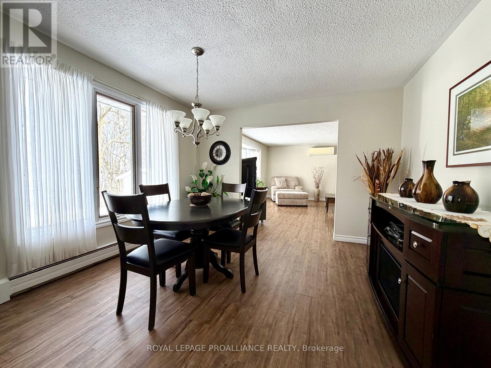 371 Maple Avenue, Deseronto, Ontario  K0K 1X0 - Photo 16 - X12899988