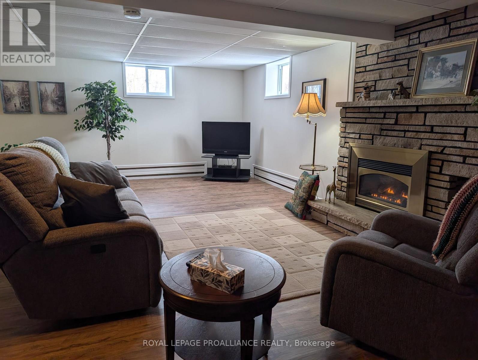 371 Maple Avenue, Deseronto, Ontario  K0K 1X0 - Photo 35 - X12899988