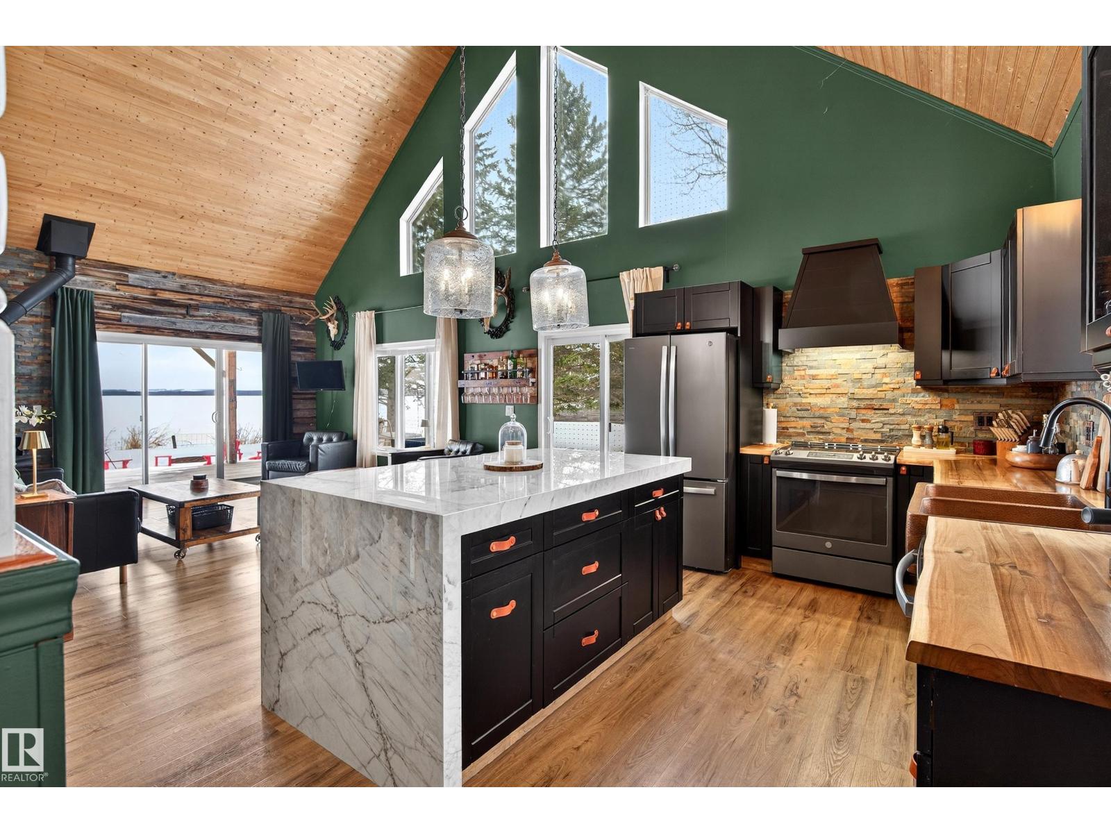 210 Lakeshore Dr E, Rural Wetaskiwin County, Alberta  T0C 0T0 - Photo 16 - E4477909