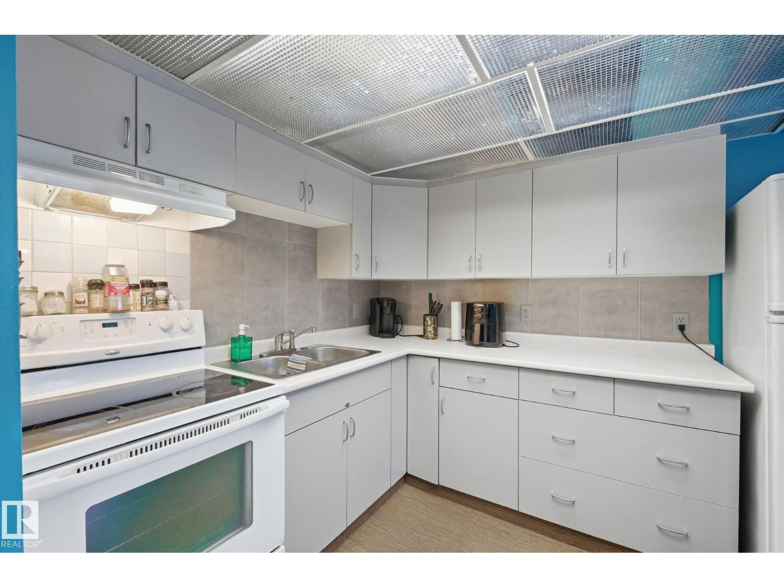 #d6 8717 184 St Nw Nw, Edmonton, Alberta  T5T 1P8 - Photo 5 - E4476481