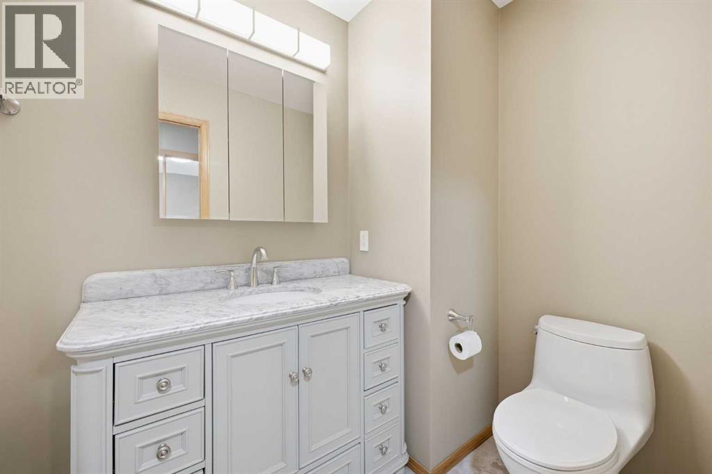 40 Country Hills Close Nw, Calgary, Alberta  T3K 3Y9 - Photo 30 - A2292514