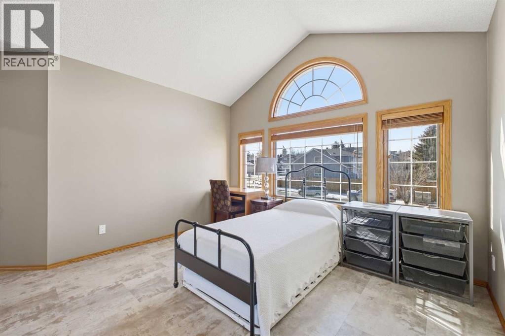 40 Country Hills Close Nw, Calgary, Alberta  T3K 3Y9 - Photo 31 - A2292514