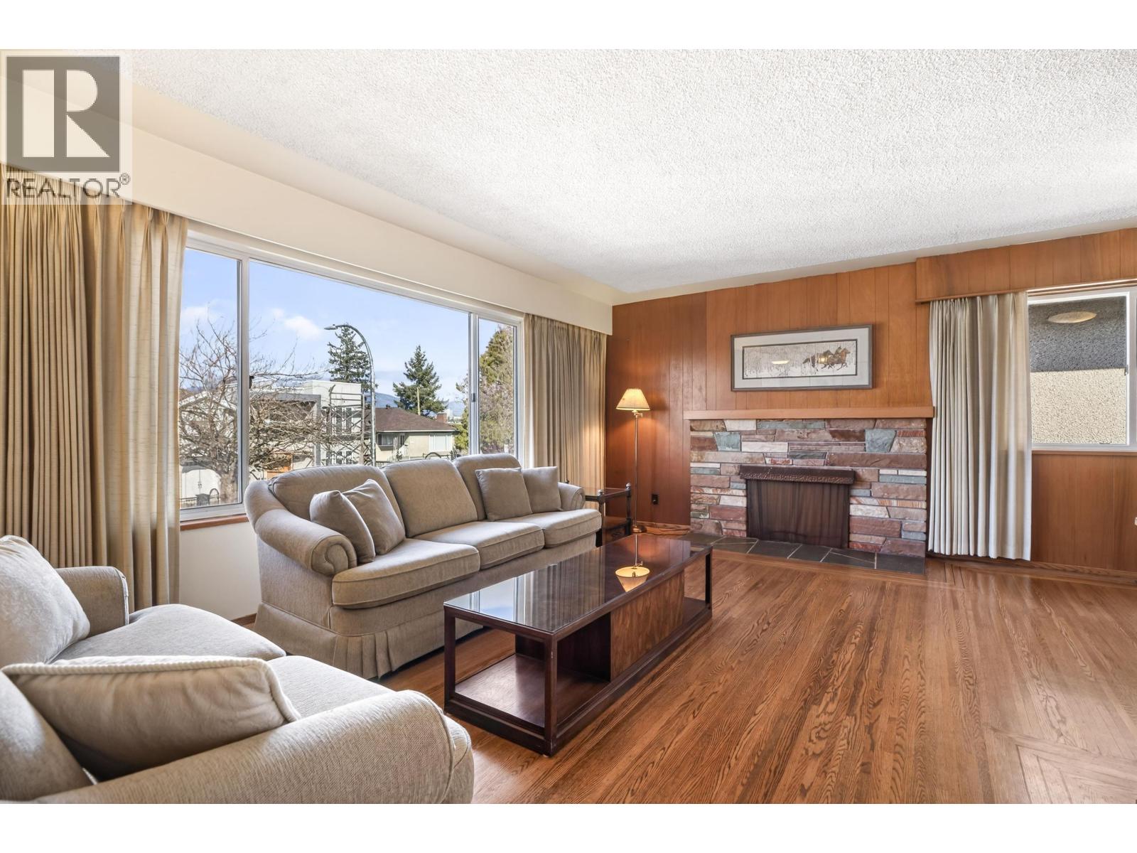 3180 E 3rd Avenue, Vancouver, British Columbia  V5M 1J2 - Photo 7 - R3101014