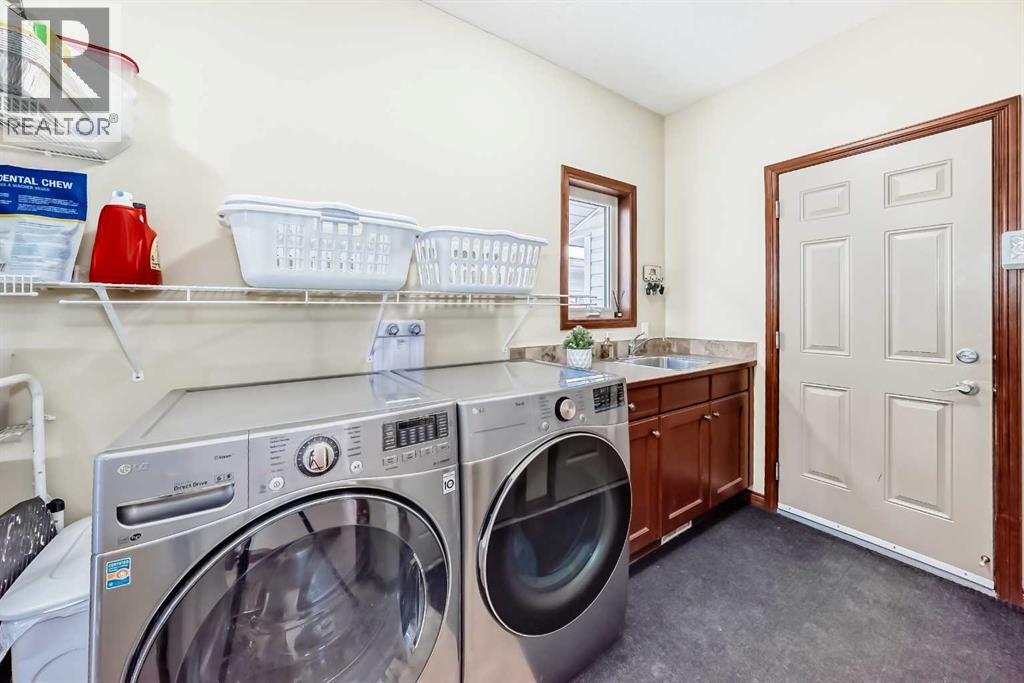 143 Sunset Close, Cochrane, Alberta  T4C 0B1 - Photo 20 - A2293489