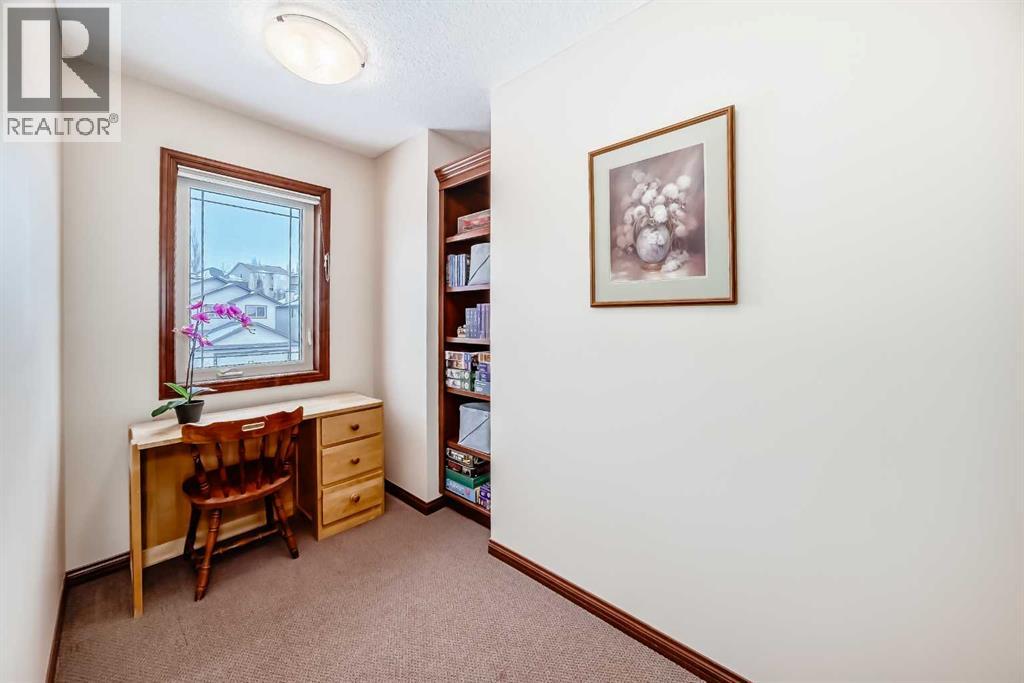 143 Sunset Close, Cochrane, Alberta  T4C 0B1 - Photo 30 - A2293489