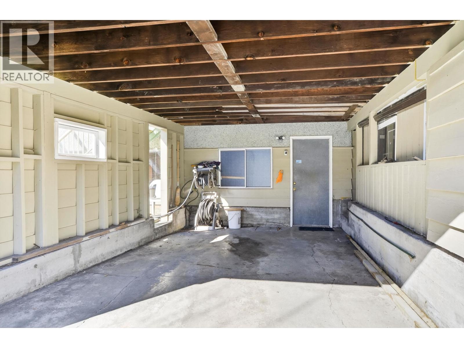 3180 E 3rd Avenue, Vancouver, British Columbia  V5M 1J2 - Photo 33 - R3101014