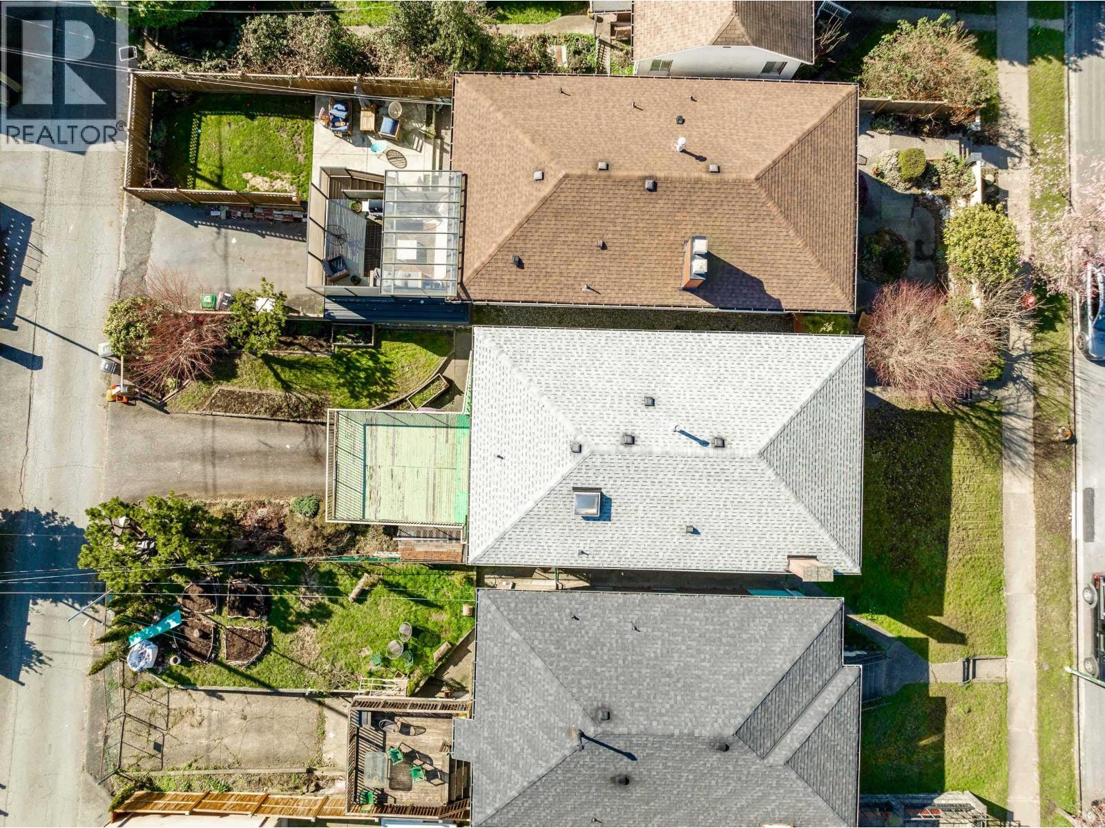 3180 E 3rd Avenue, Vancouver, British Columbia  V5M 1J2 - Photo 6 - R3101014