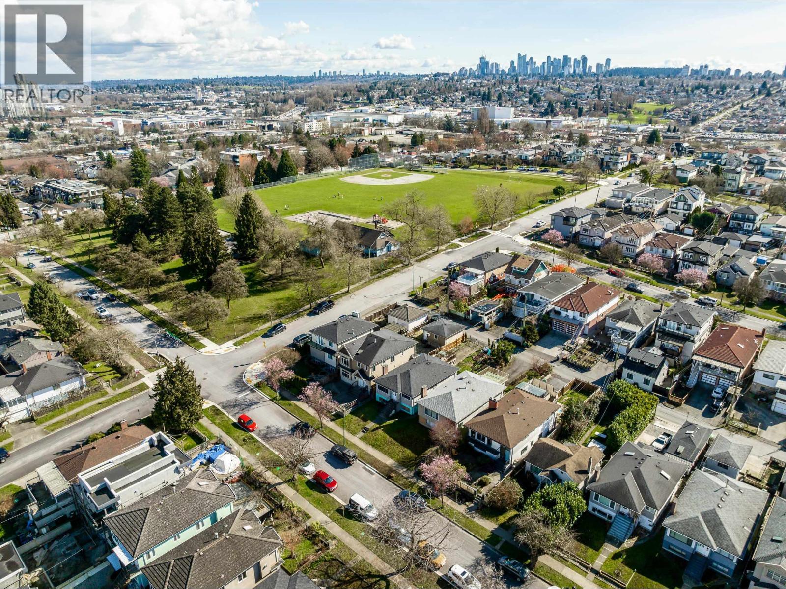 3180 E 3rd Avenue, Vancouver, British Columbia  V5M 1J2 - Photo 36 - R3101014