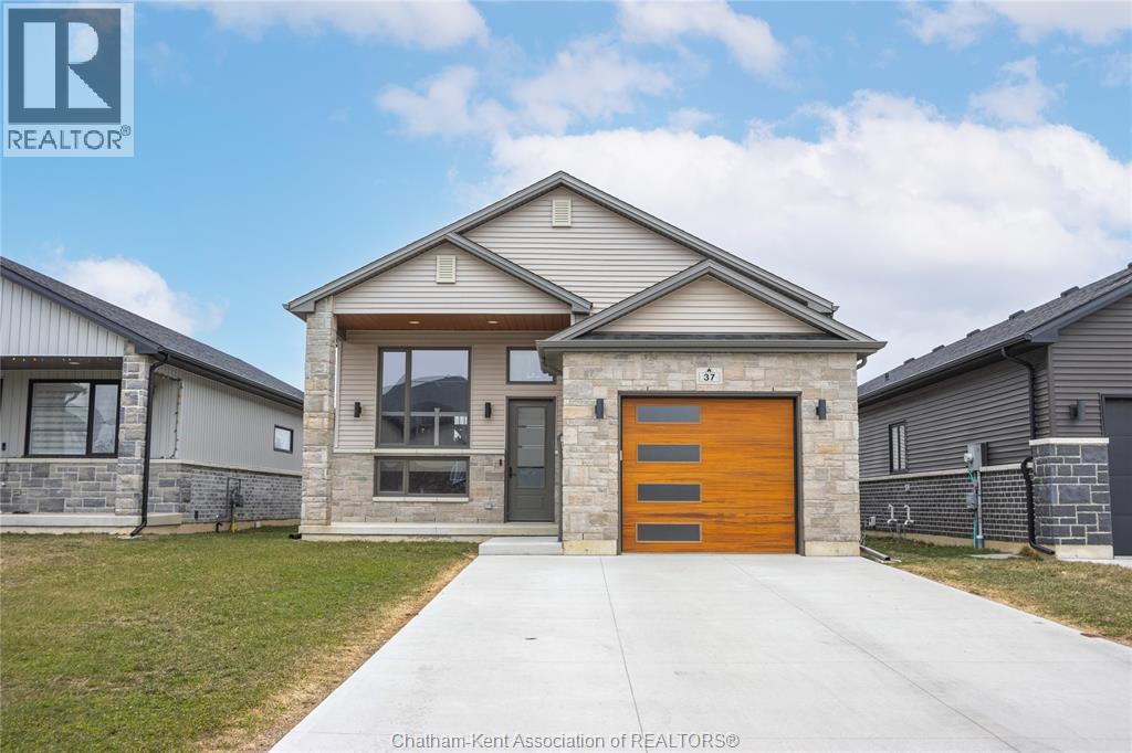 37 BAFFIN WAY, chatham, Ontario