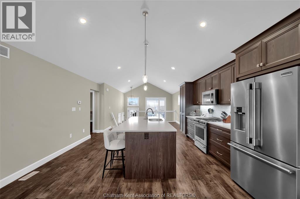 37 Baffin Way, Chatham, Ontario  N7L 0C4 - Photo 4 - 26005602