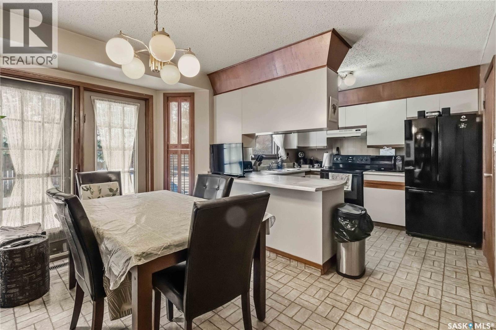 202 Verbeke Crescent, Saskatoon, Saskatchewan  S7J 3L8 - Photo 11 - SK030846