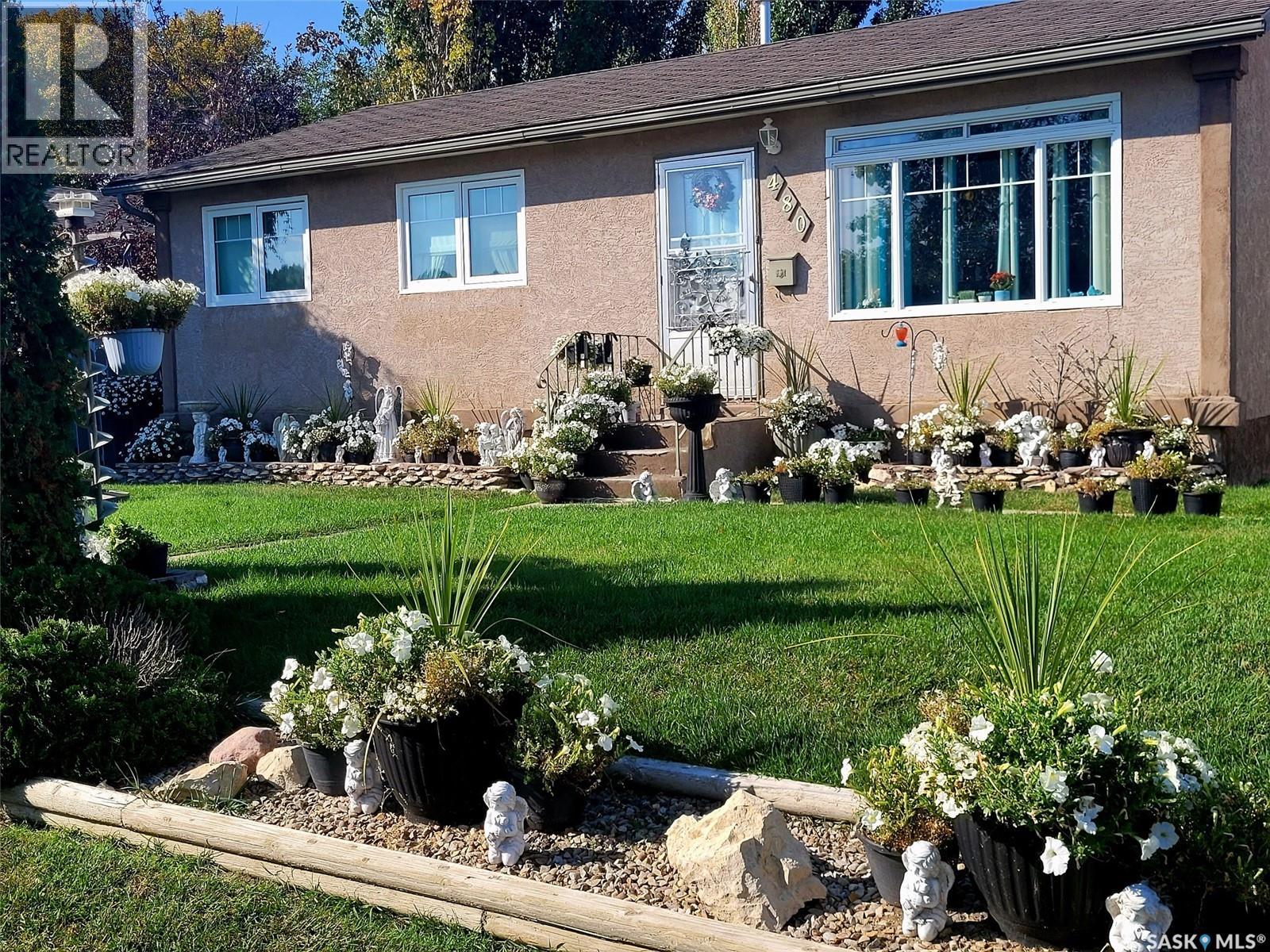 480 8th Avenue Se, Swift Current, Saskatchewan  S9H 3Y7 - Photo 1 - SK030833