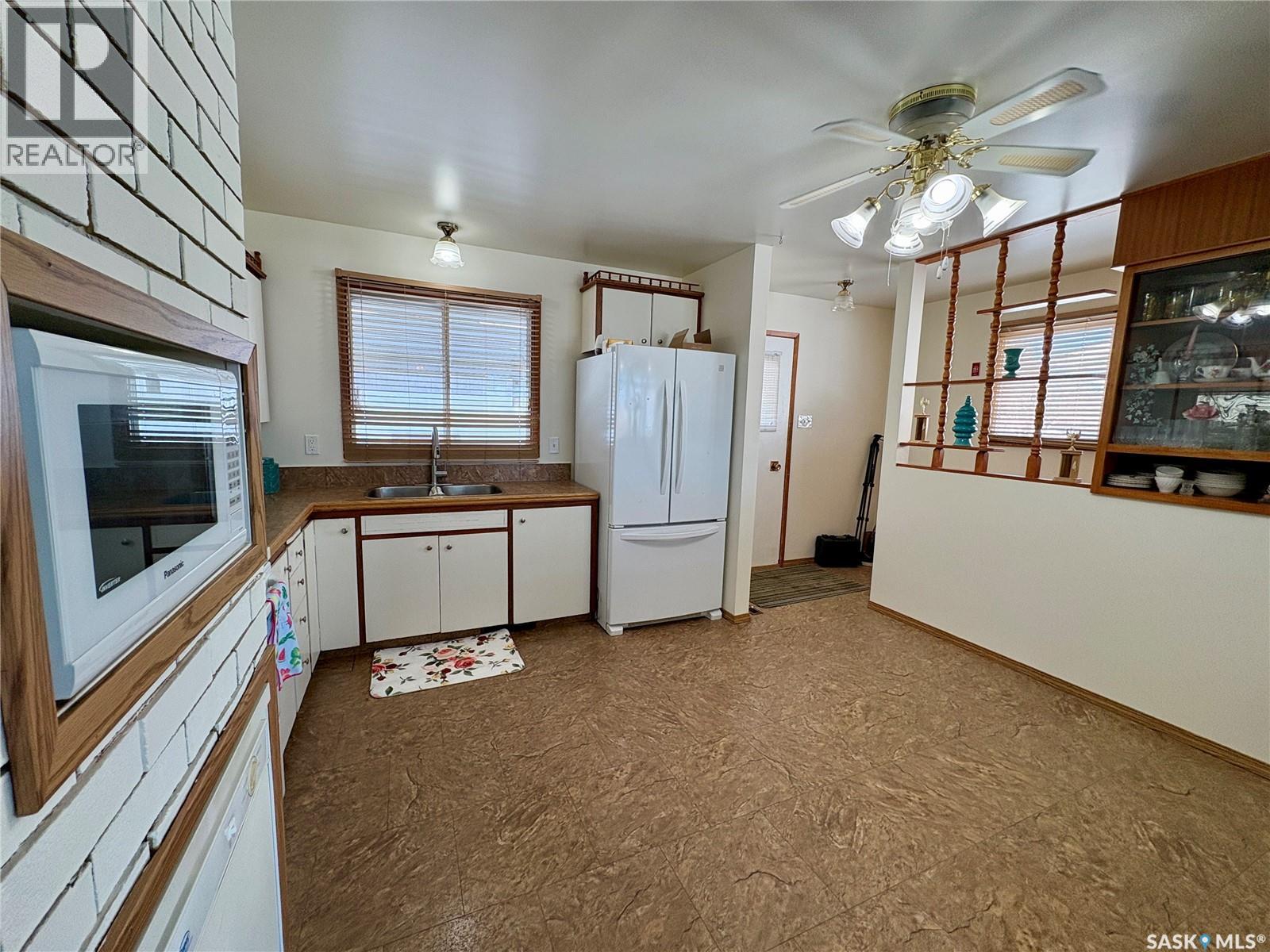 480 8th Avenue Se, Swift Current, Saskatchewan  S9H 3Y7 - Photo 3 - SK030833