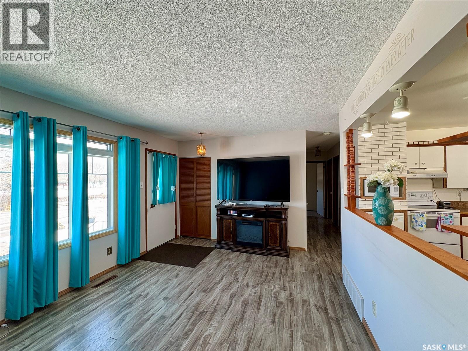 480 8th Avenue Se, Swift Current, Saskatchewan  S9H 3Y7 - Photo 7 - SK030833