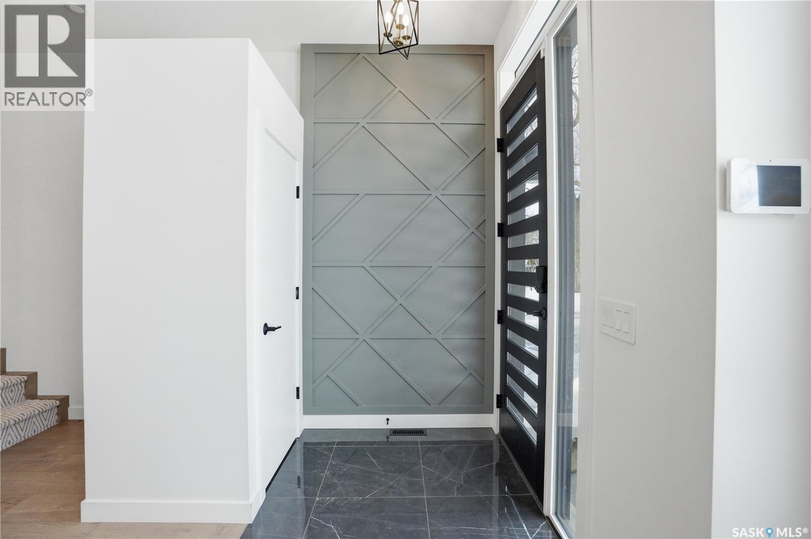 1312 15th Street E, Saskatoon, Saskatchewan  S7N 0R9 - Photo 3 - SK030770