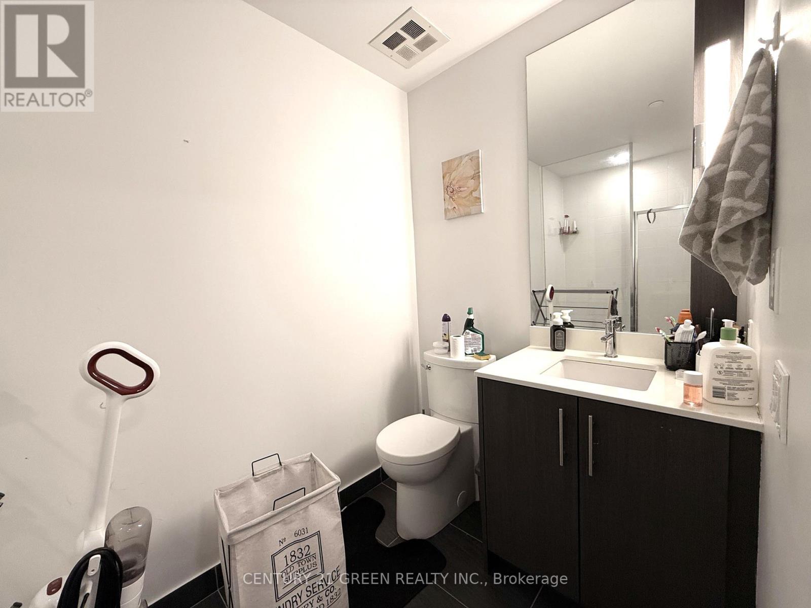 209 - 225 Veterans Drive, Brampton, Ontario  L7A 5L7 - Photo 11 - W12899996