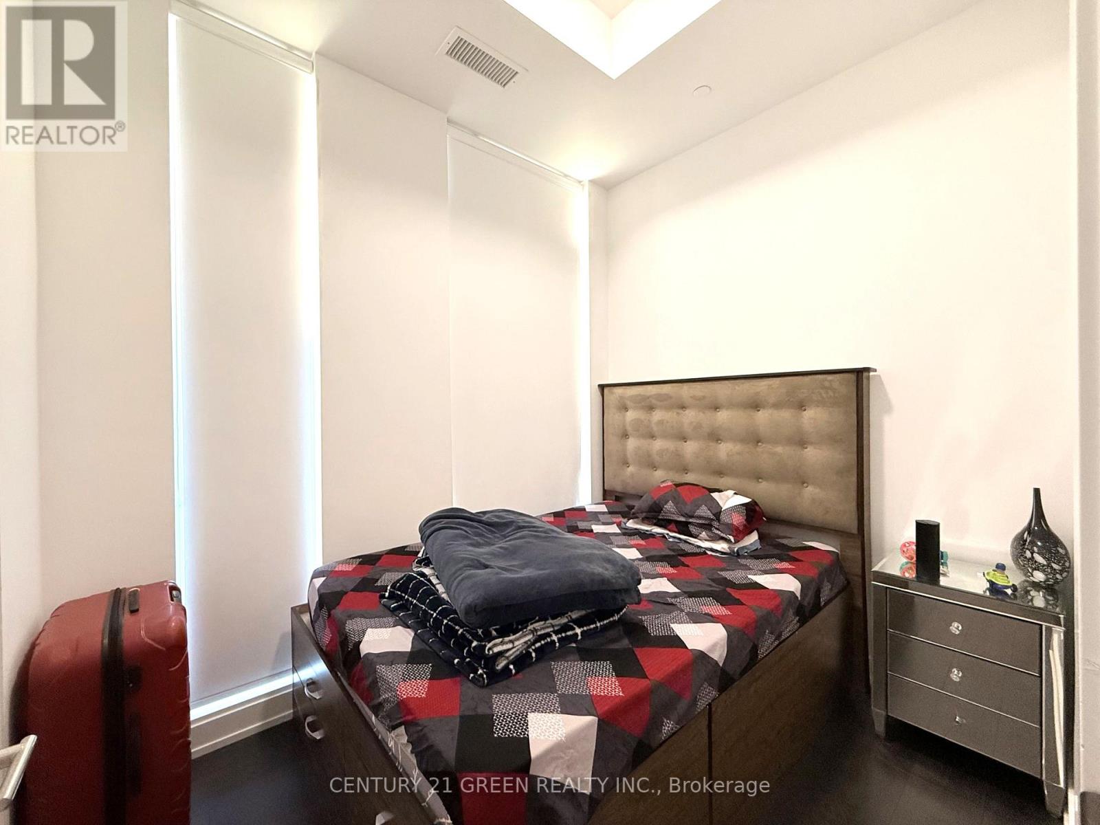 209 - 225 Veterans Drive, Brampton, Ontario  L7A 5L7 - Photo 14 - W12899996