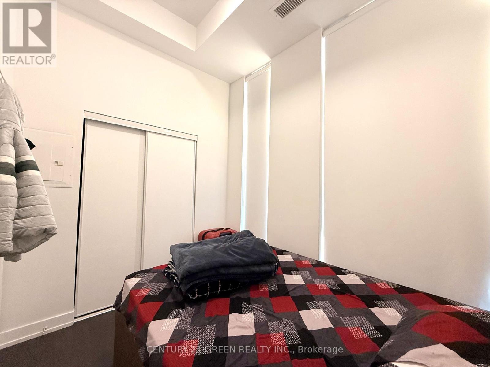 209 - 225 Veterans Drive, Brampton, Ontario  L7A 5L7 - Photo 15 - W12899996