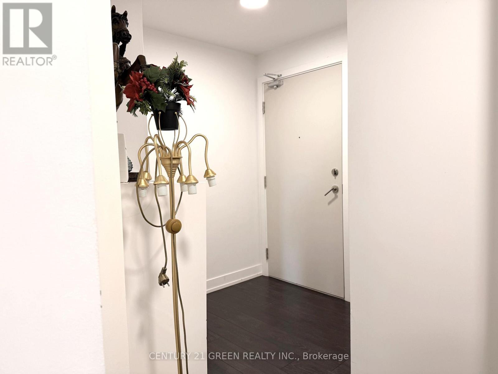 209 - 225 Veterans Drive, Brampton, Ontario  L7A 5L7 - Photo 4 - W12899996