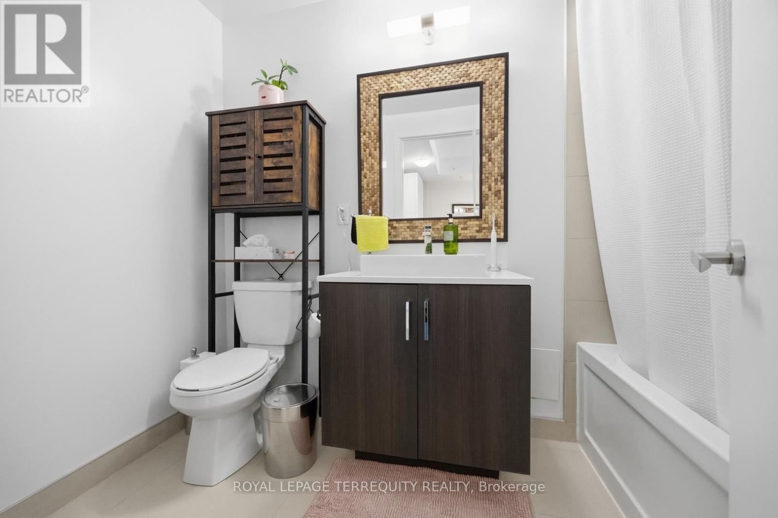 510 - 36 Howard Park Avenue, Toronto (Roncesvalles), Ontario  M6R 0A5 - Photo 25 - W12900012