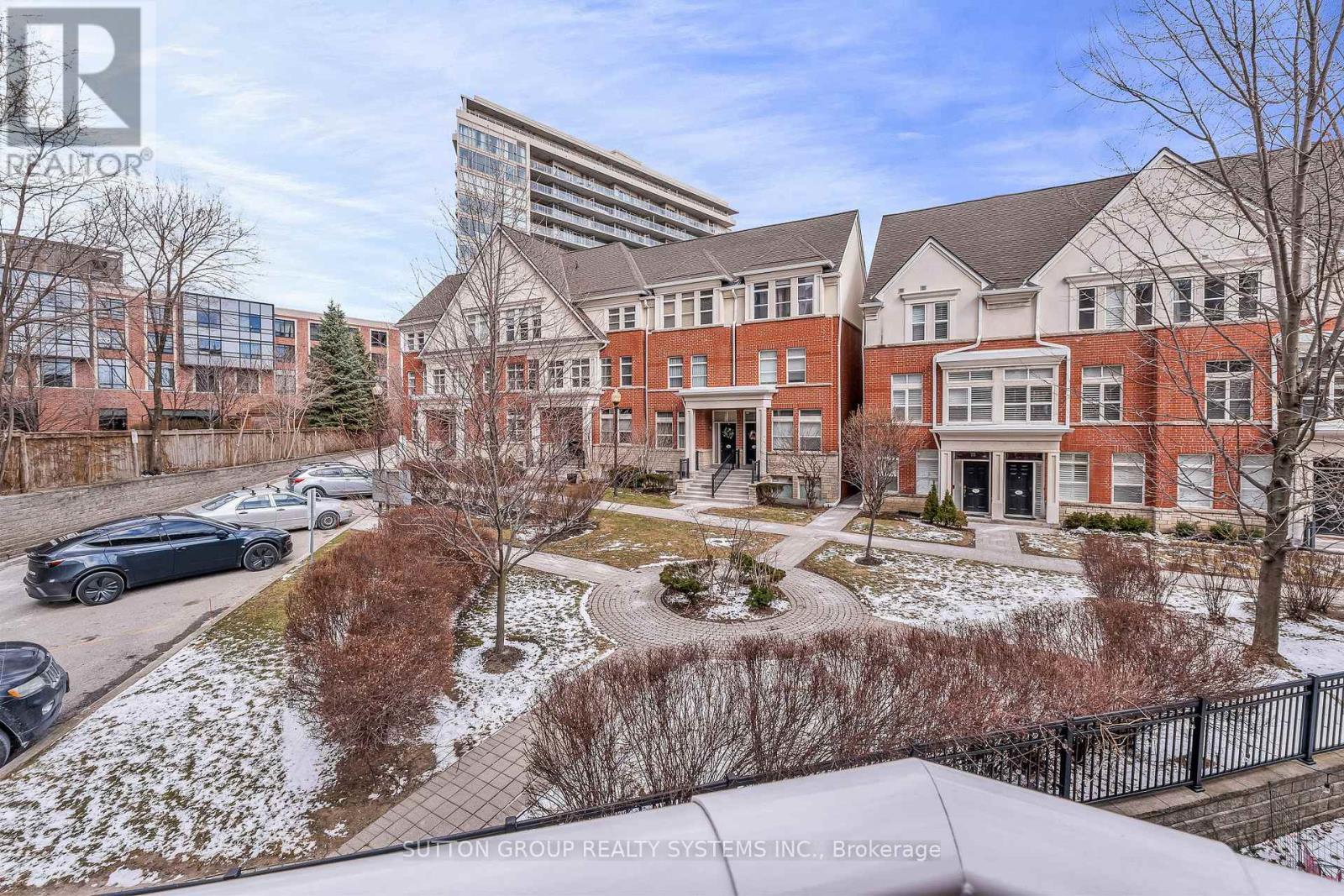 70 Resurrection Road, Toronto (Islington-City Centre West), Ontario  M9A 5H1 - Photo 24 - W12900020