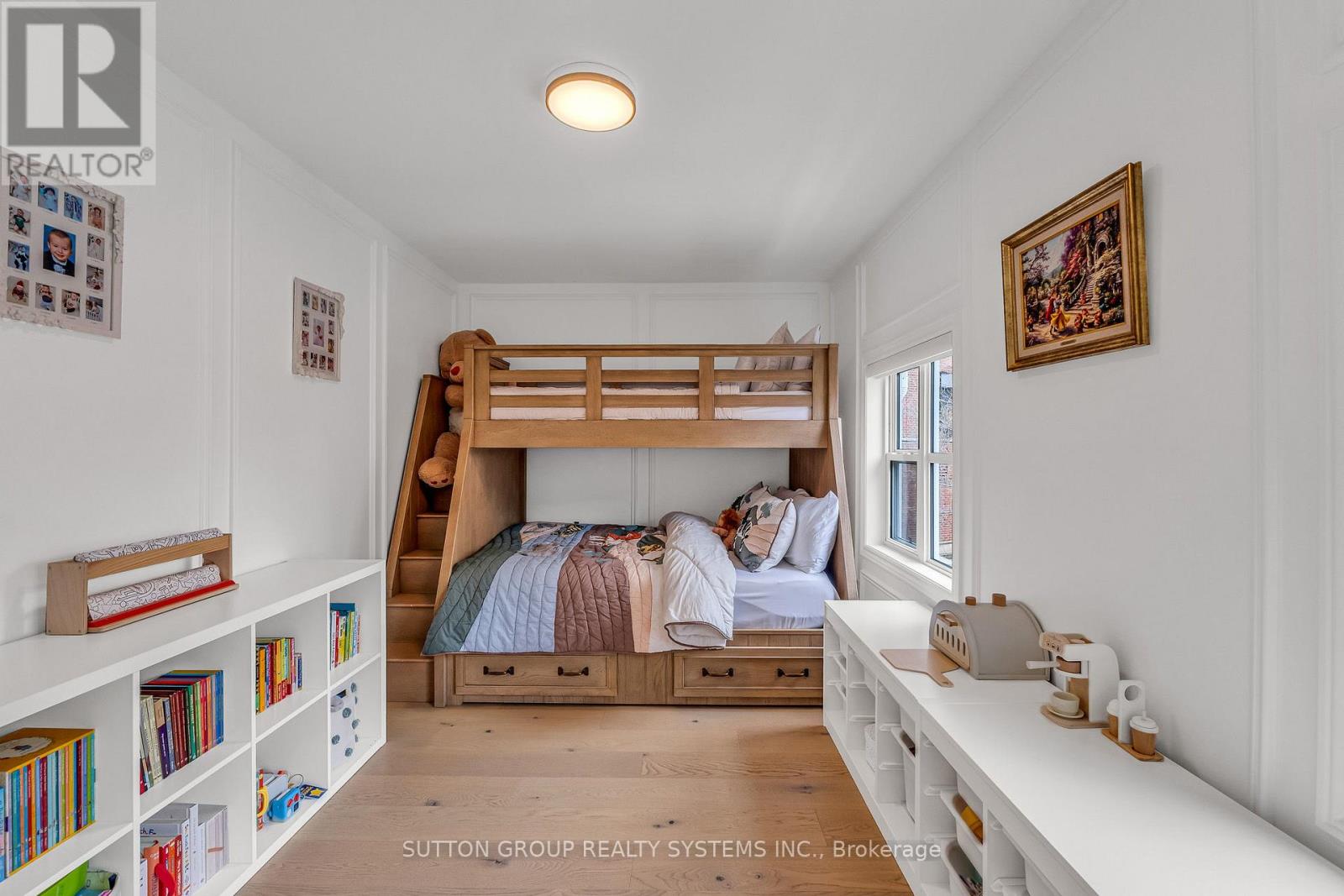 70 Resurrection Road, Toronto (Islington-City Centre West), Ontario  M9A 5H1 - Photo 35 - W12900020