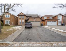 2686 AMBERCROFT TRAIL, Mississauga, Ontario