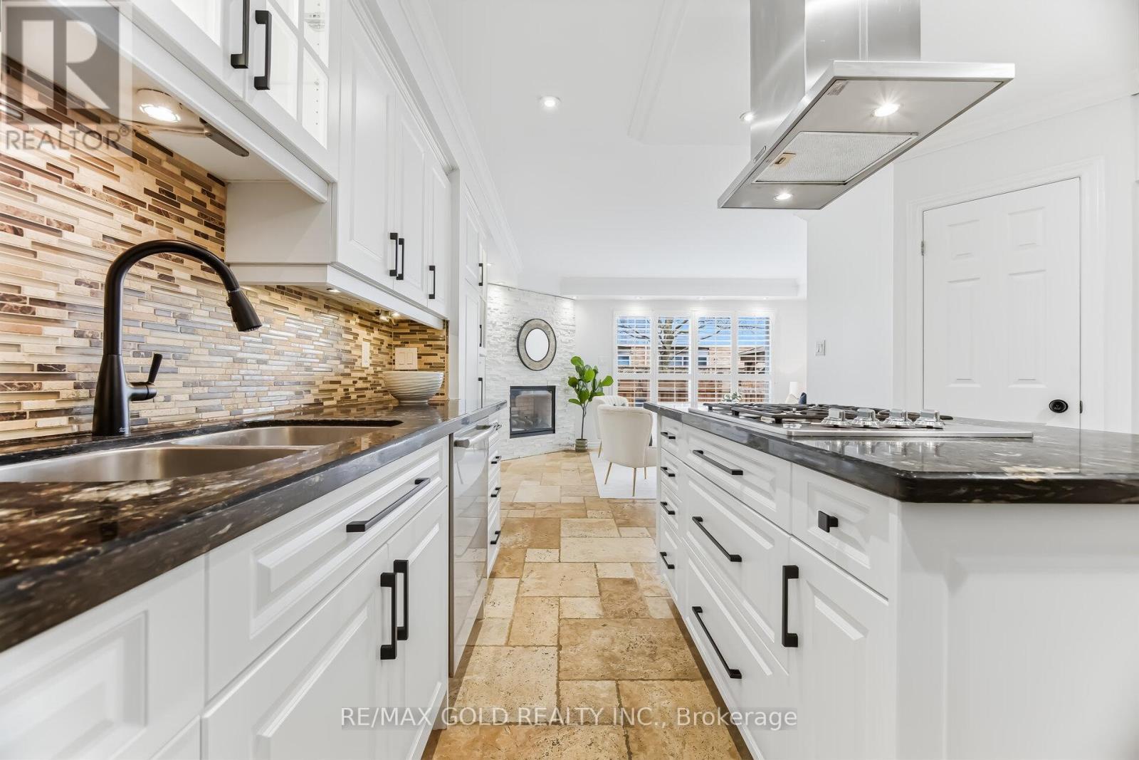 6 - 2015 Cleaver Avenue, Burlington (Headon), Ontario  L7M 4J7 - Photo 10 - W12900030