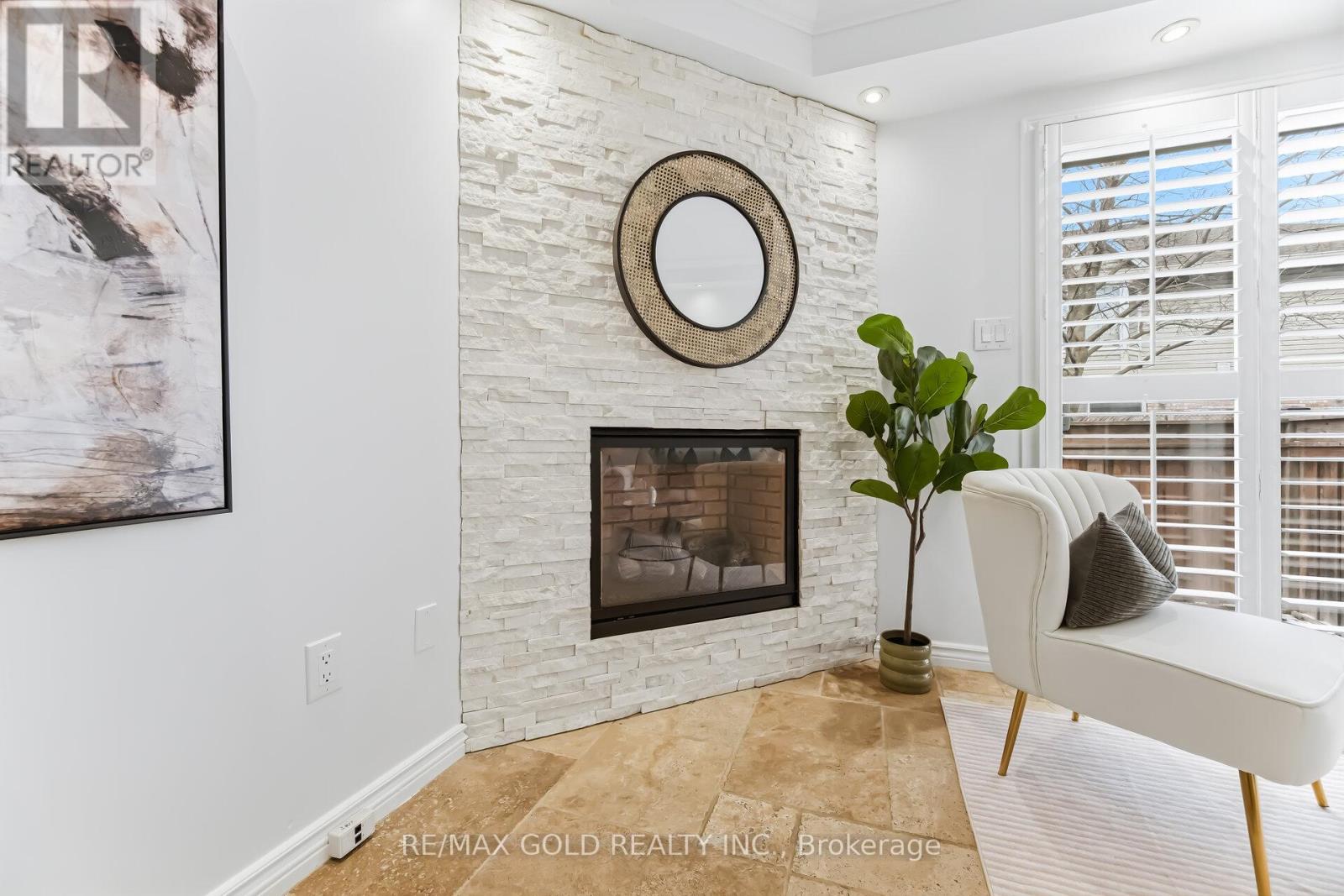 6 - 2015 Cleaver Avenue, Burlington (Headon), Ontario  L7M 4J7 - Photo 13 - W12900030