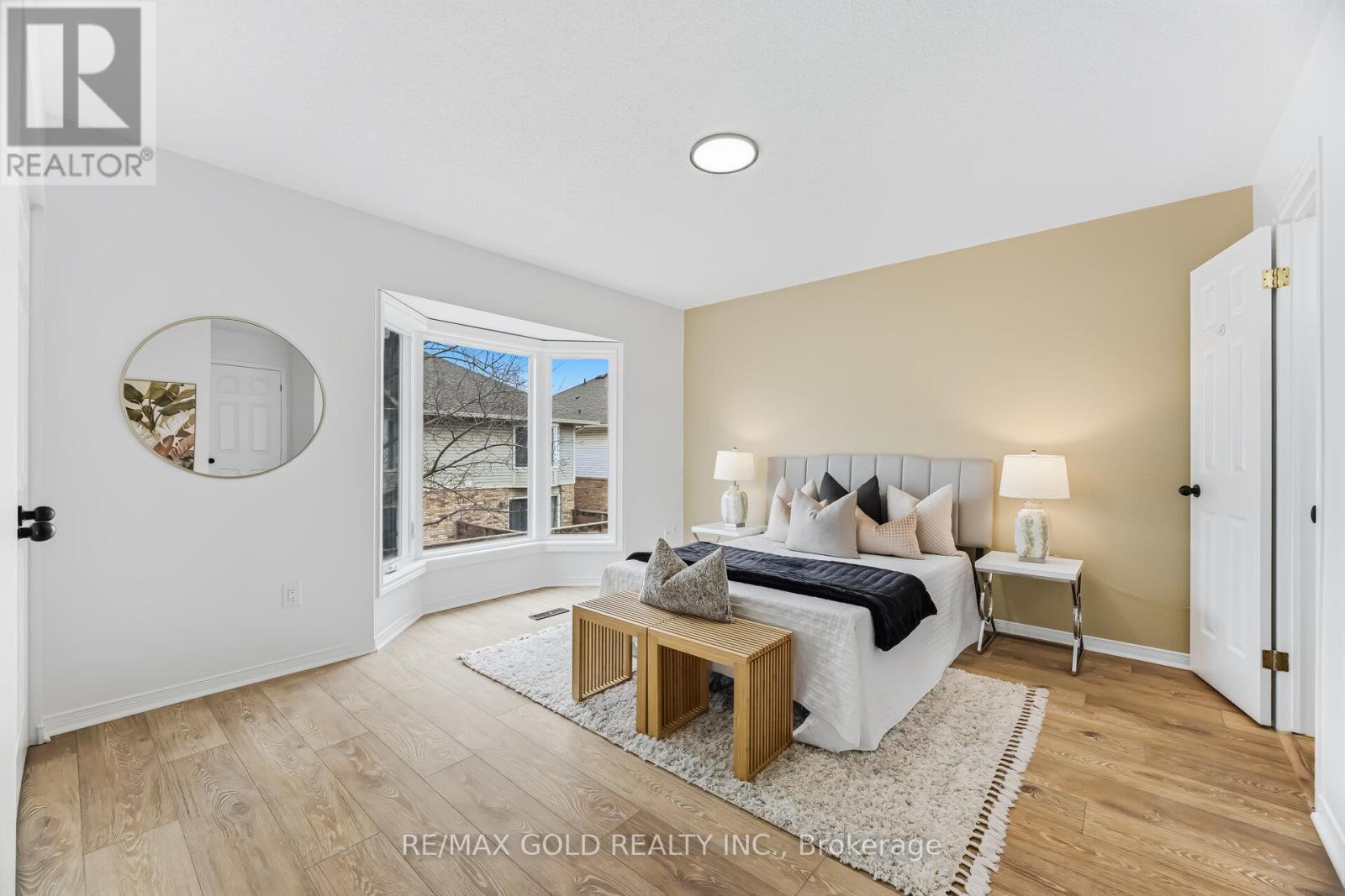 6 - 2015 Cleaver Avenue, Burlington (Headon), Ontario  L7M 4J7 - Photo 17 - W12900030