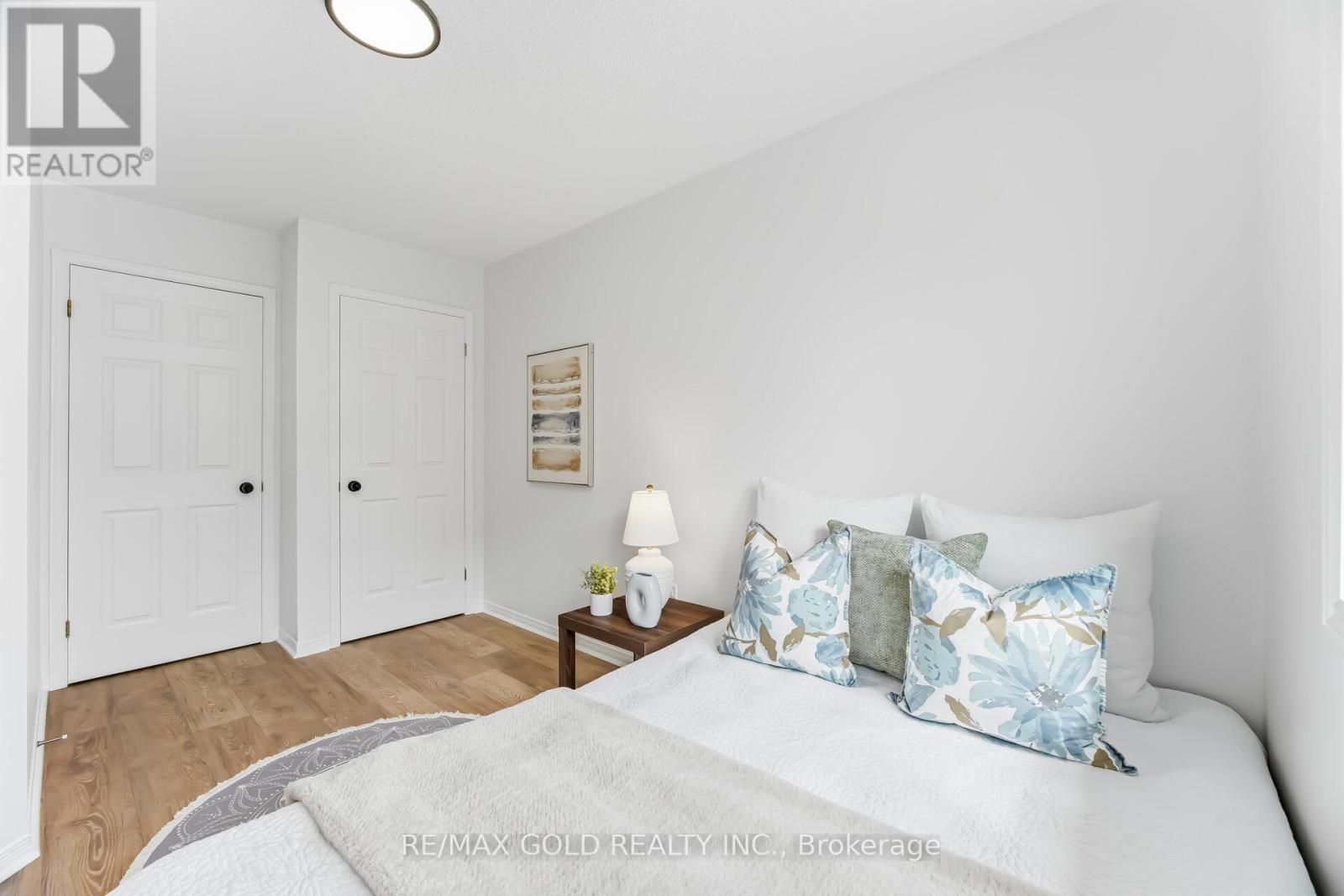 6 - 2015 Cleaver Avenue, Burlington (Headon), Ontario  L7M 4J7 - Photo 21 - W12900030