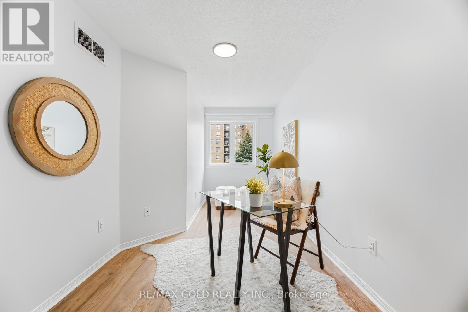 6 - 2015 Cleaver Avenue, Burlington (Headon), Ontario  L7M 4J7 - Photo 22 - W12900030