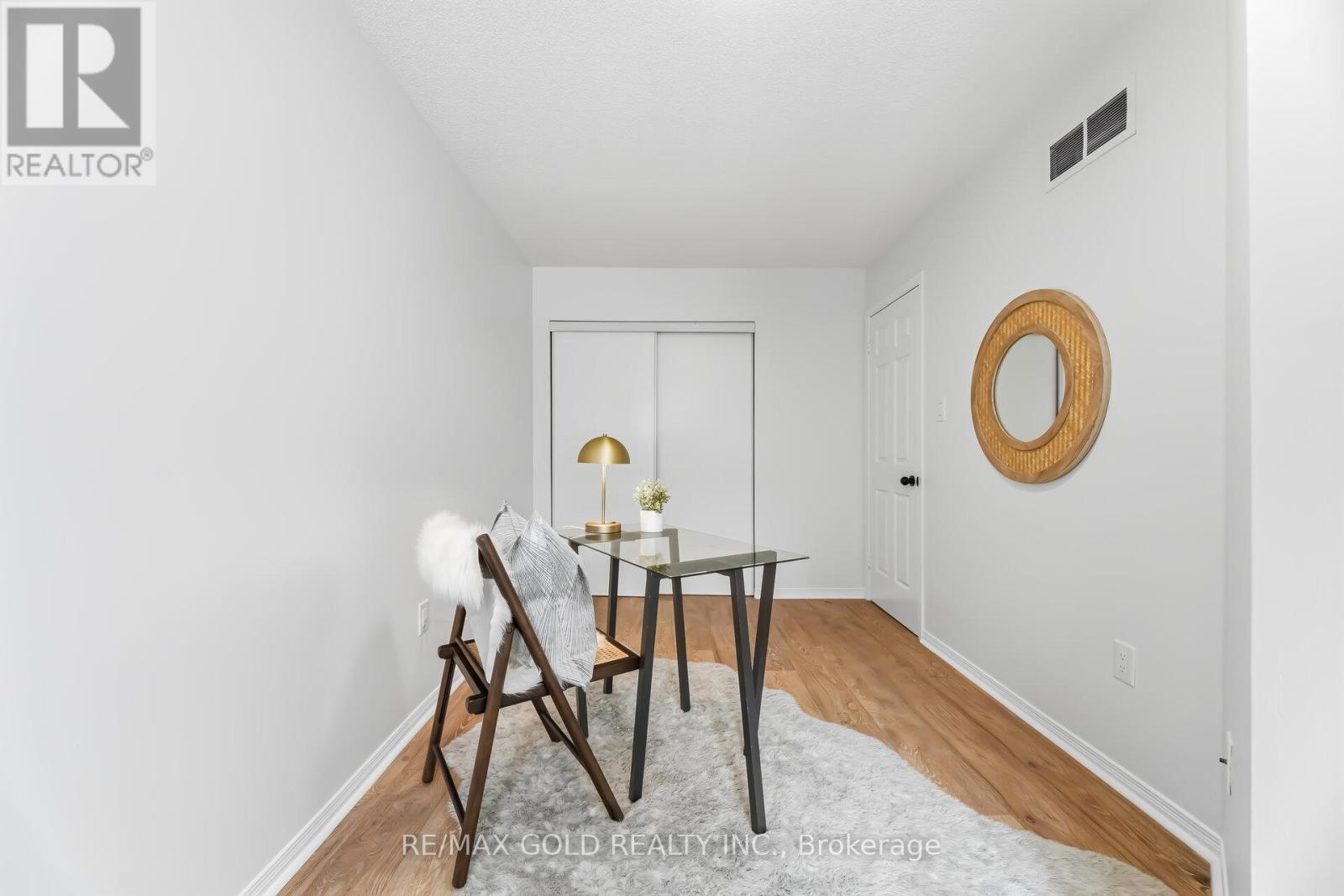 6 - 2015 Cleaver Avenue, Burlington (Headon), Ontario  L7M 4J7 - Photo 23 - W12900030