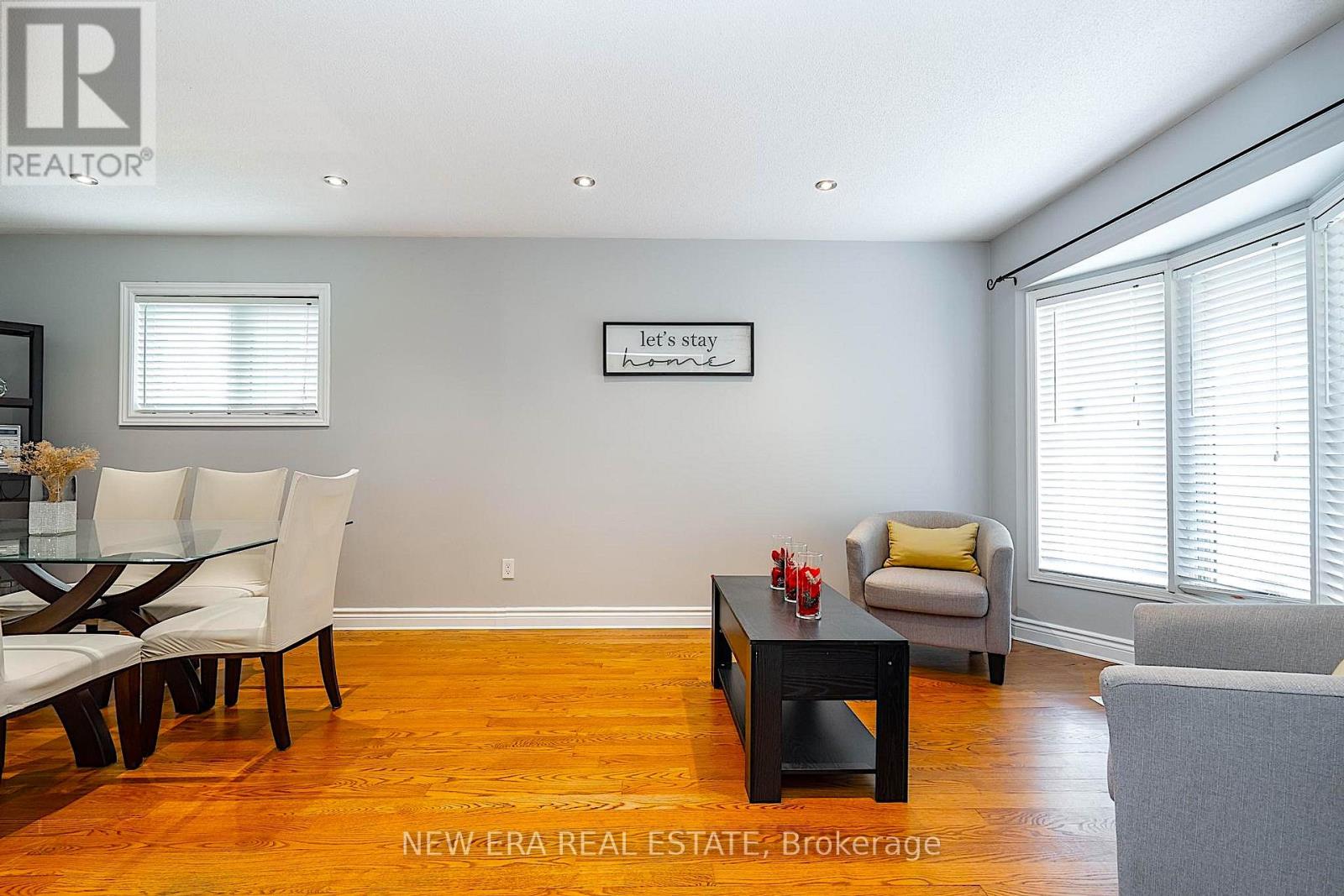 5380 Floral Hill Crescent, Mississauga (East Credit), Ontario  L5V 1V3 - Photo 6 - W12900036