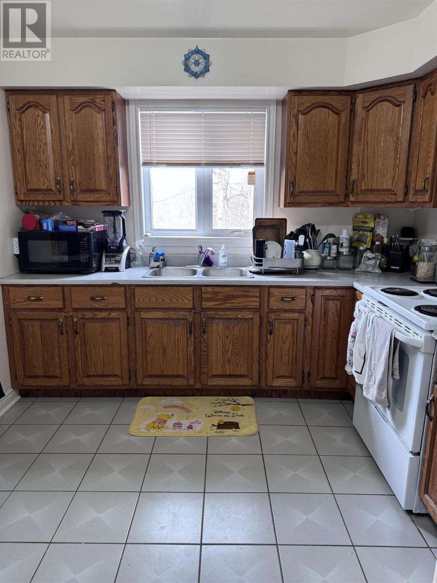 617-619 Queen Street, Charlottetown, Prince Edward Island  C1A 2W8 - Photo 3 - 202604943