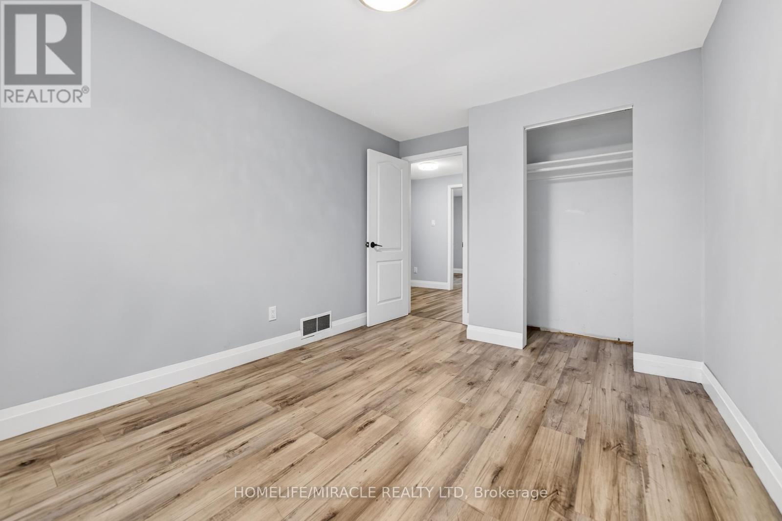 81 Watson Crescent, Brampton (Brampton East), Ontario  L6W 1E5 - Photo 33 - W12900060