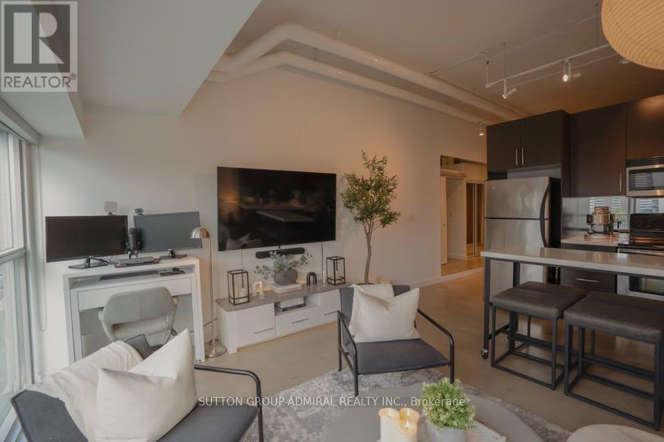 717 - 2 Fieldway Road, Toronto (Islington-City Centre West), Ontario  M8Z 0B9 - Photo 14 - W12900076