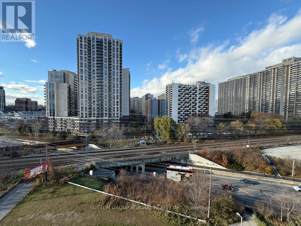 717 - 2 Fieldway Road, Toronto (Islington-City Centre West), Ontario  M8Z 0B9 - Photo 22 - W12900076